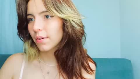 _yourcherrybomb online show from January 25, 7:28 am