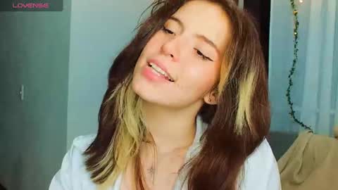 _yourcherrybomb online show from February 8, 5:29 am