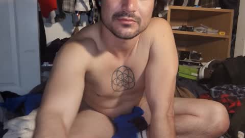 Snapshot of _yourdirtysecret23 chatting on January 23, 4:09 am Matt snap - mattdillon1995 online show from January 23, 4:09 am