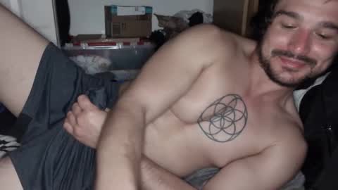 Snapshot of _yourdirtysecret23 chatting on February 25, 3:20 am Matt snap - mattdillon1995 online show from February 25, 3:20 am