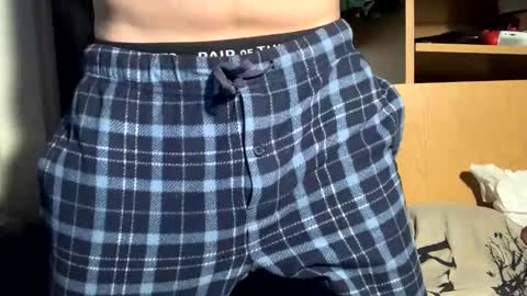 Snapshot of _yourdirtysecret23 chatting on November 23, 5:07 am Matt snap - mattdillon1995 online show from November 23, 5:07 am