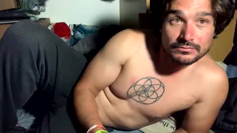 Snapshot of _yourdirtysecret_23 chatting on October 27, 10:19 am _yourdirtysecret_23 online show from October 27, 10:19 am