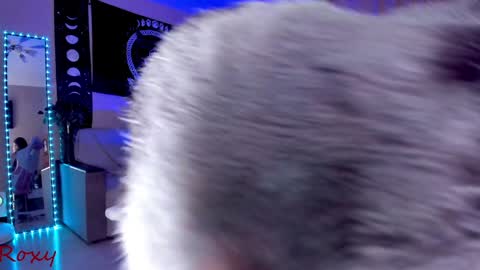 Snapshot of _yourwetdreams_ chatting on January 2, 4:46 pm Roxy online show from January 2, 4:46 pm