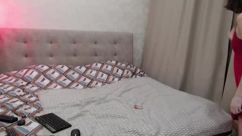 Snapshot of _yummybabes_ chatting on October 29, 3:25 pm Nicole Thomas Dave online show from October 29, 3:25 pm