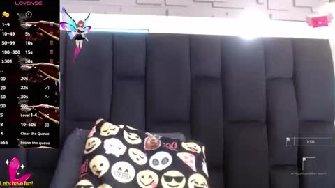 Yuyi online show from September 17, 12:40 pm