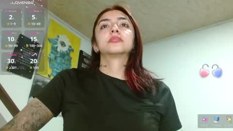 Zoe  online show from July 19, 4:27 am
