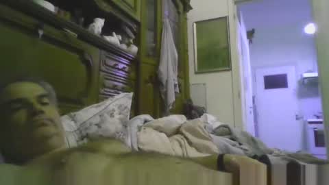 Snapshot of a203530 chatting on November 26, 10:22 pm a203530 online show from November 26, 10:22 pm