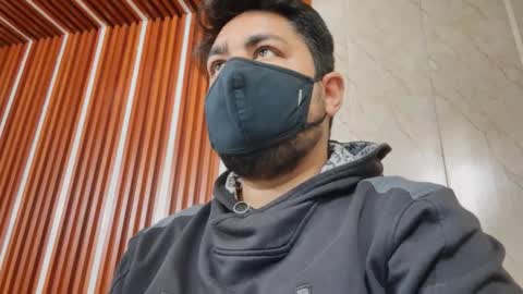 Sleepy owl online show from November 13, 8:13 am