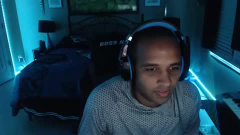 Snapshot of a4orce chatting on December 3, 2:25 am a4orce online show from December 3, 2:25 am