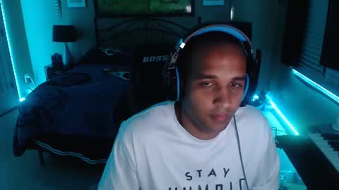 Snapshot of a4orce chatting on December 12, 5:10 am a4orce online show from December 12, 5:10 am