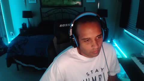 Snapshot of a4orce chatting on December 13, 4:43 am a4orce online show from December 13, 4:43 am