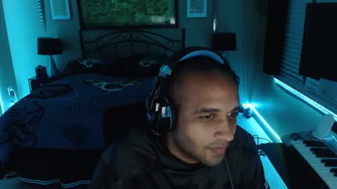 Snapshot of a4orce chatting on February 16, 6:32 am a4orce online show from February 16, 6:32 am