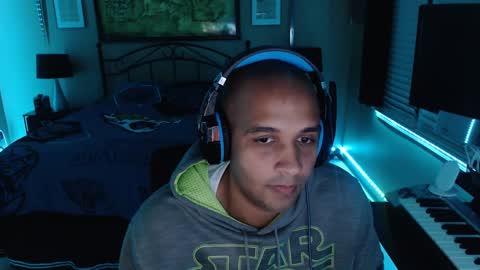 Snapshot of a4orce chatting on February 23, 3:35 am a4orce online show from February 23, 3:35 am