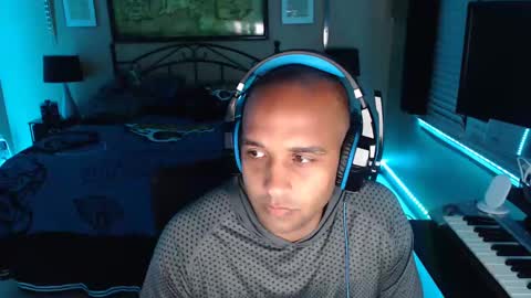 Snapshot of a4orce chatting on February 24, 12:09 am a4orce online show from February 24, 12:09 am