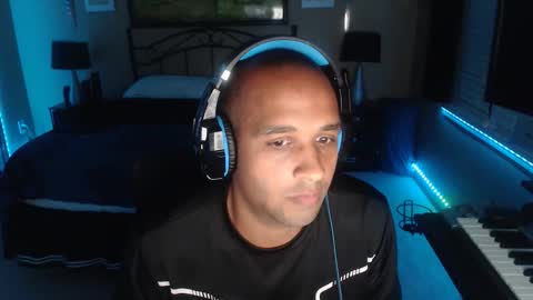 Snapshot of a4orce chatting on November 11, 2:22 am a4orce online show from November 11, 2:22 am