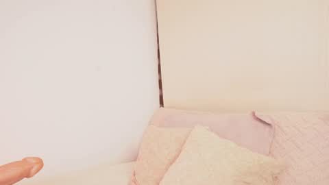 Snapshot of a__vanellopecute chatting on June 22, 8:44 am Alexandra online show from June 22, 8:44 am