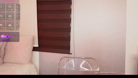 Snapshot of a__vanellopecute chatting on July 23, 9:07 am Alexandra online show from July 23, 9:07 am