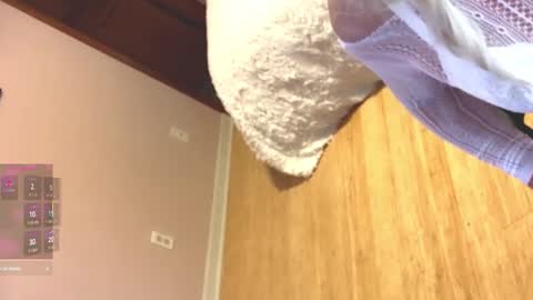 a_proper_lady online show from November 1, 5:04 pm