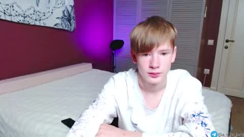 Snapshot of a_s_m_ chatting on September 16, 5:58 pm Kris Michael online show from September 16, 5:58 pm