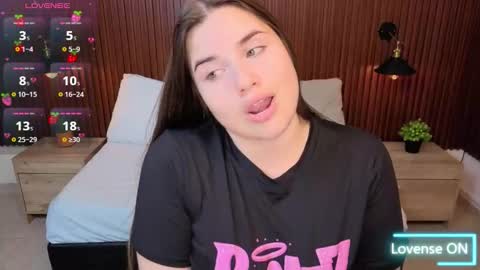 Abby Lee  online show from January 12, 7:30 pm