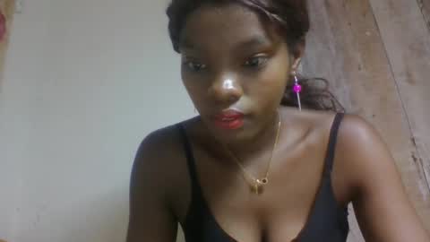 aadienne online show from March 20, 7:35 am