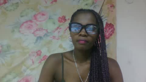 aadienne online show from April 7, 12:27 pm