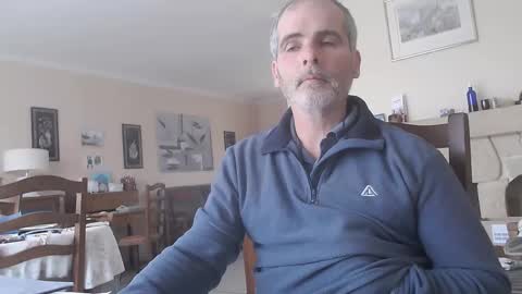 Snapshot of aalex1717 chatting on December 27, 1:07 pm Aalex1717 online show from December 27, 1:07 pm