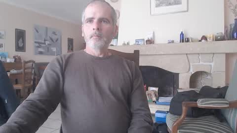 Snapshot of aalex1717 chatting on December 31, 11:31 am Aalex1717 online show from December 31, 11:31 am