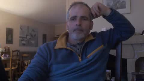 Snapshot of aalex1717 chatting on January 2, 4:02 pm Aalex1717 online show from January 2, 4:02 pm