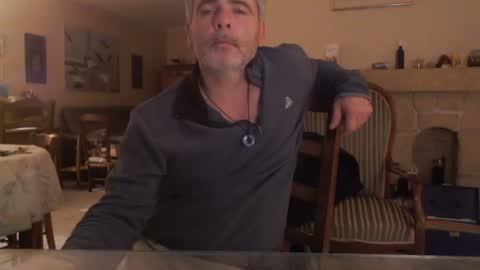 Snapshot of aalex1717 chatting on January 12, 5:56 am Aalex1717 online show from January 12, 5:56 am