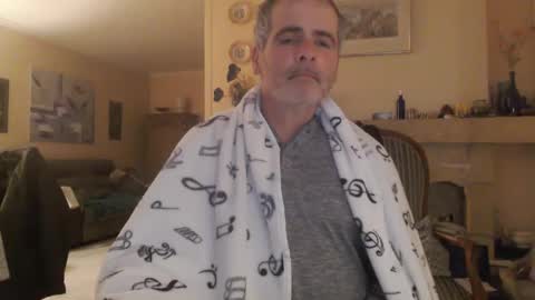 Snapshot of aalex1717 chatting on January 29, 7:04 am Aalex1717 online show from January 29, 7:04 am