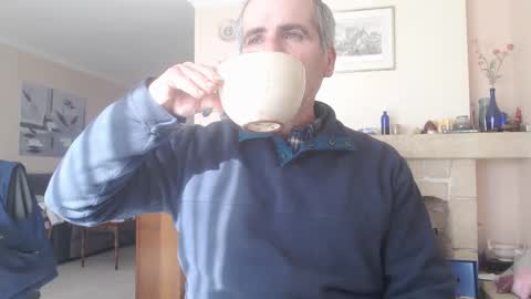 Snapshot of aalex1717 chatting on February 2, 12:24 pm Aalex1717 online show from February 2, 12:24 pm