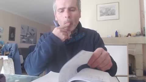 Snapshot of aalex1717 chatting on February 15, 12:43 pm Aalex1717 online show from February 15, 12:43 pm