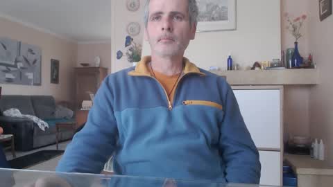 Snapshot of aalex1717 chatting on February 26, 2:14 pm Aalex1717 online show from February 26, 2:14 pm