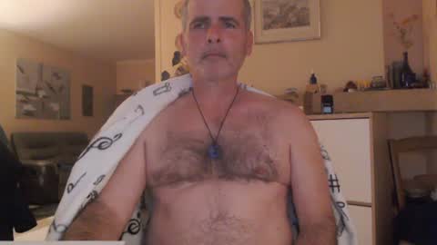 Snapshot of aalex1717 chatting on March 10, 10:34 pm Aalex1717 online show from March 10, 10:34 pm