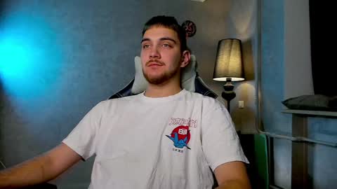 Alex online show from December 6, 5:53 am