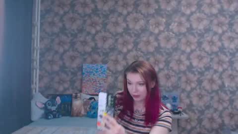 Alice online show from April 29, 1:59 pm