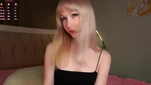 Amy online show from September 18, 3:14 pm