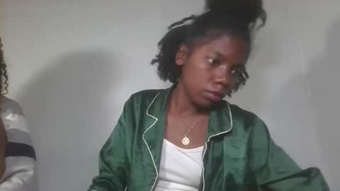 Snapshot of aangevelo chatting on November 2, 7:38 pm aangevelo online show from November 2, 7:38 pm