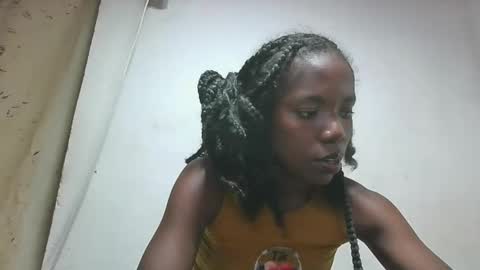 Snapshot of aangevelo chatting on November 30, 10:25 pm aangevelo online show from November 30, 10:25 pm