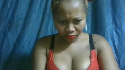 Snapshot of aannickk chatting on December 16, 9:03 am aannickk online show from December 16, 9:03 am