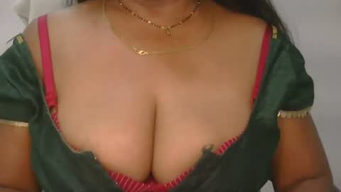 aaradhya_sexy_88 online show from June 29, 10:15 am
