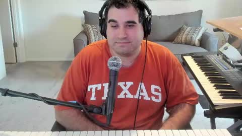 Snapshot of aaroleplayer chatting on June 14, 3:36 pm Aaron online show from June 14, 3:36 pm
