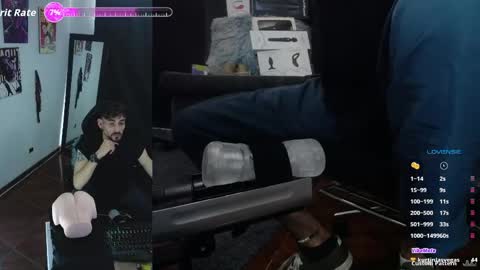 aaron_malikk online show from April 23, 3:47 pm