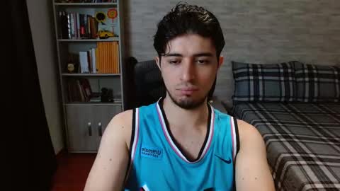 Aaron online show from January 31, 8:29 pm