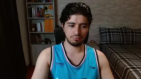 Aaron online show from May 8, 9:09 pm