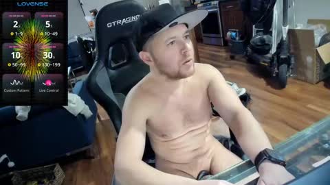 Aaron Skye online show from February 26, 3:05 am