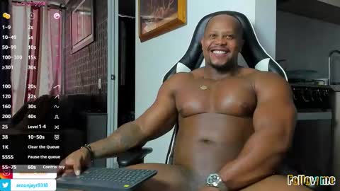 Aaron online show from October 27, 10:03 pm