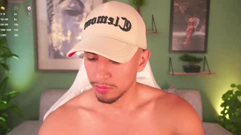 AARON  online show from February 13, 12:21 pm