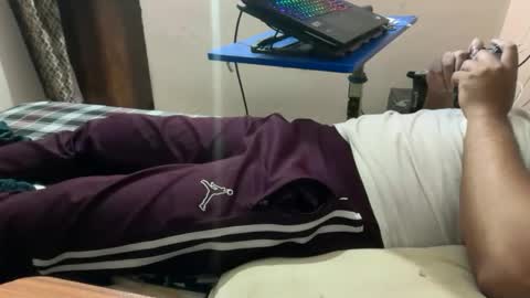 Snapshot of aaryan_sexoo chatting on October 1, 7:36 am aaryan_sexoo online show from October 1, 7:36 am